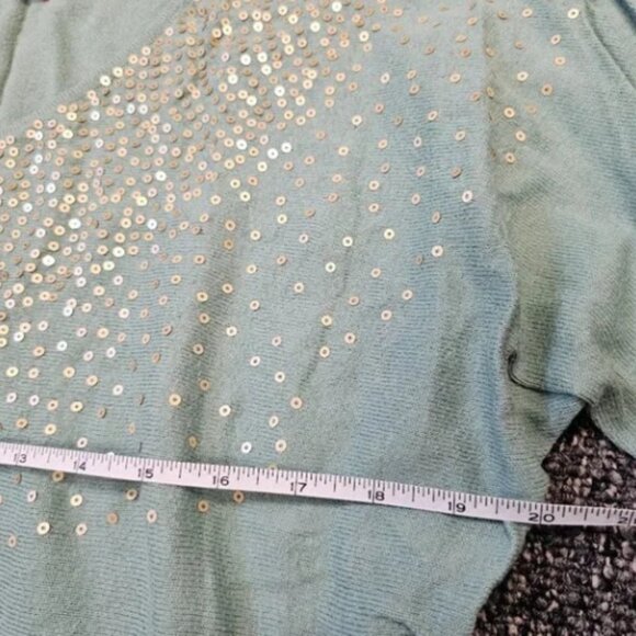 BOGO🎀BUNDLE OF TWO 3/4 sleeve sweaters- Size Large - Picture 4 of 4